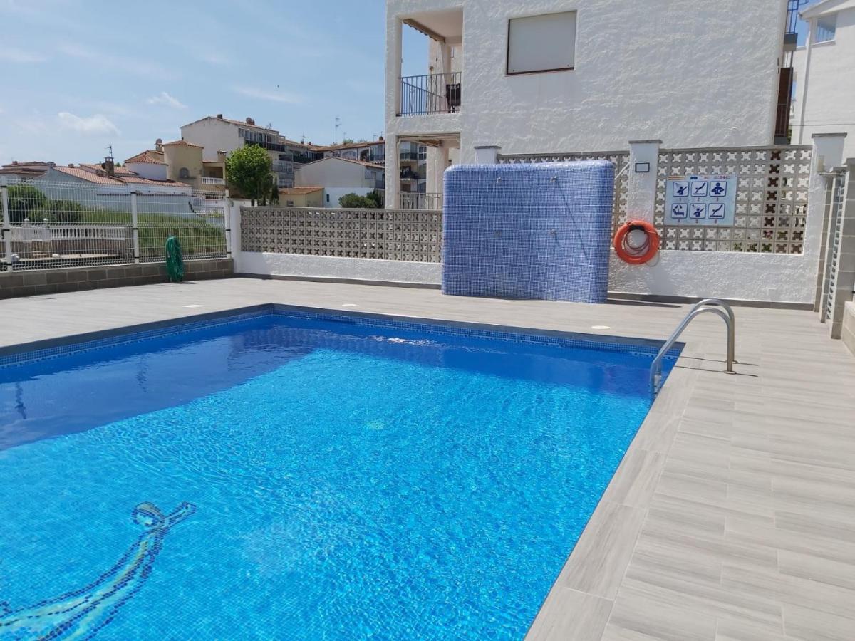 Apartament Amb Piscina Empuriabrava Exteriér fotografie