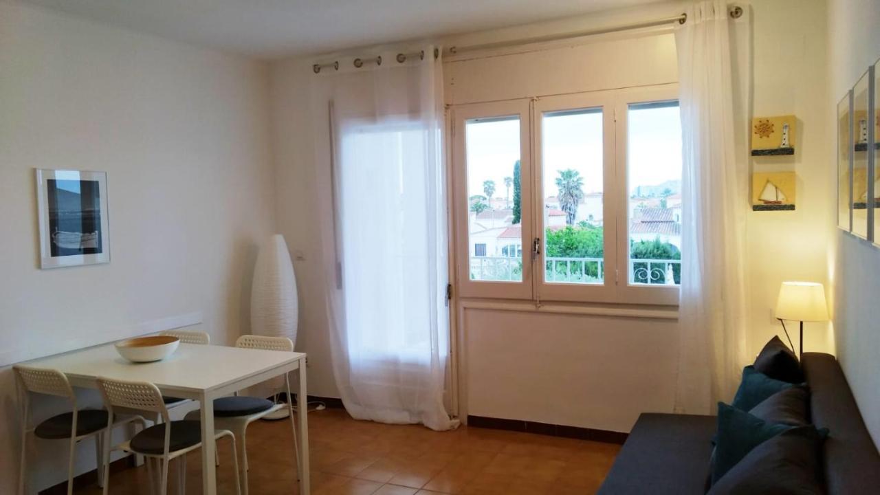 Apartament Amb Piscina Empuriabrava Exteriér fotografie